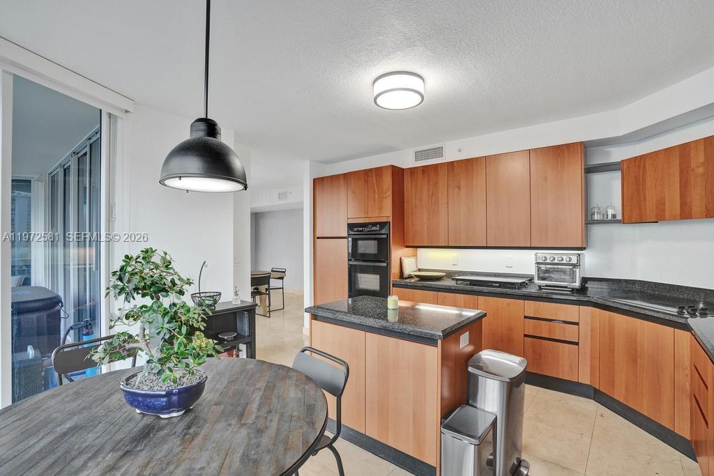 17555 Collins Ave #704 Sunny Isles Beach, FL 33160