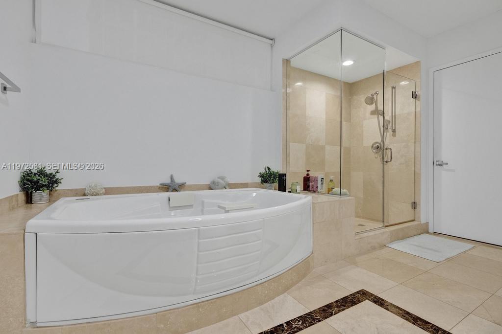 17555 Collins Ave #704 Sunny Isles Beach, FL 33160