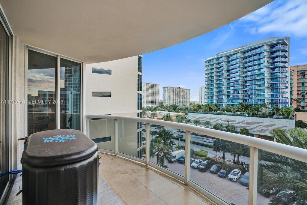 17555 Collins Ave #704 Sunny Isles Beach, FL 33160