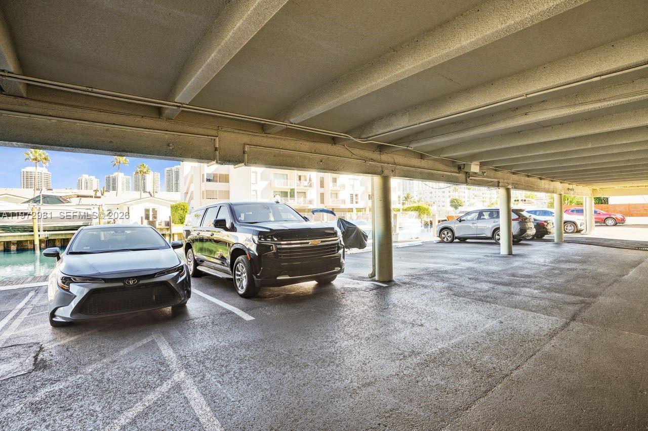 3665 NE 167th St #208 North Miami Beach, FL 33160