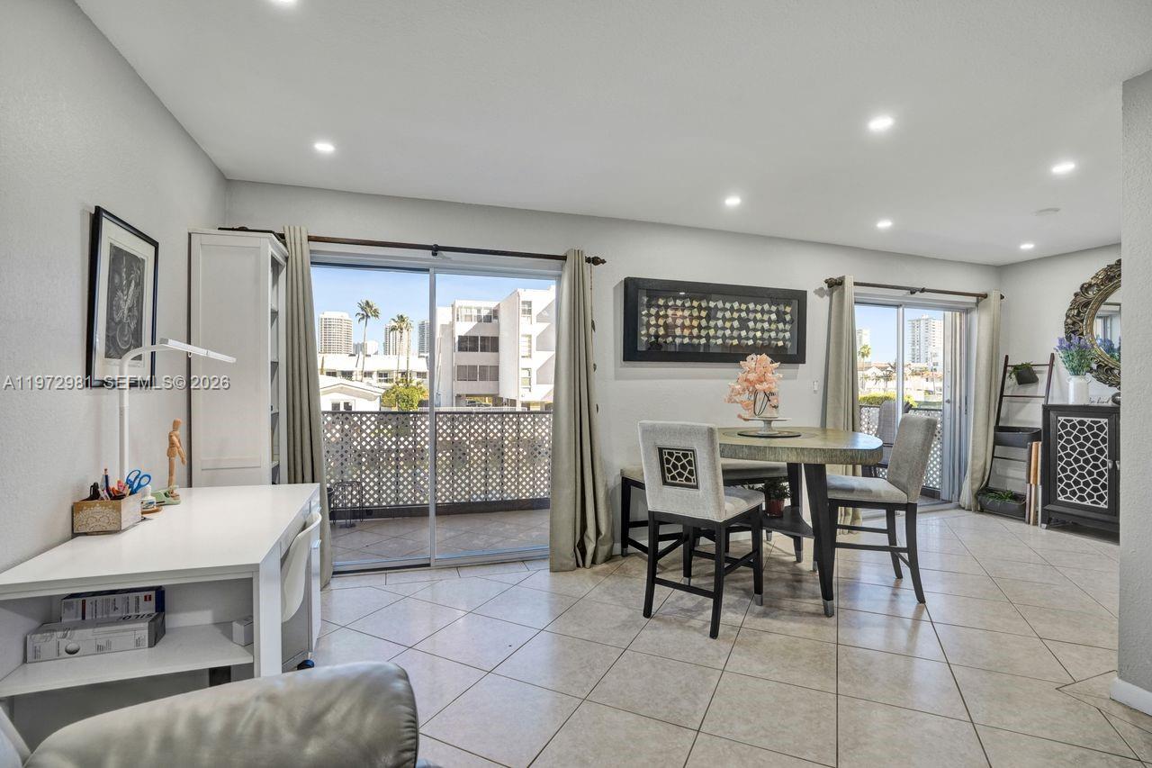 3665 NE 167th St #208 North Miami Beach, FL 33160