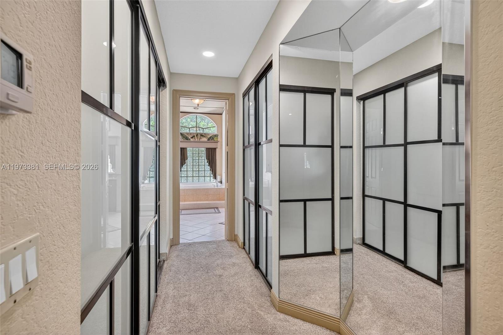 3792 Churchill Downs Dr Davie, FL 33328