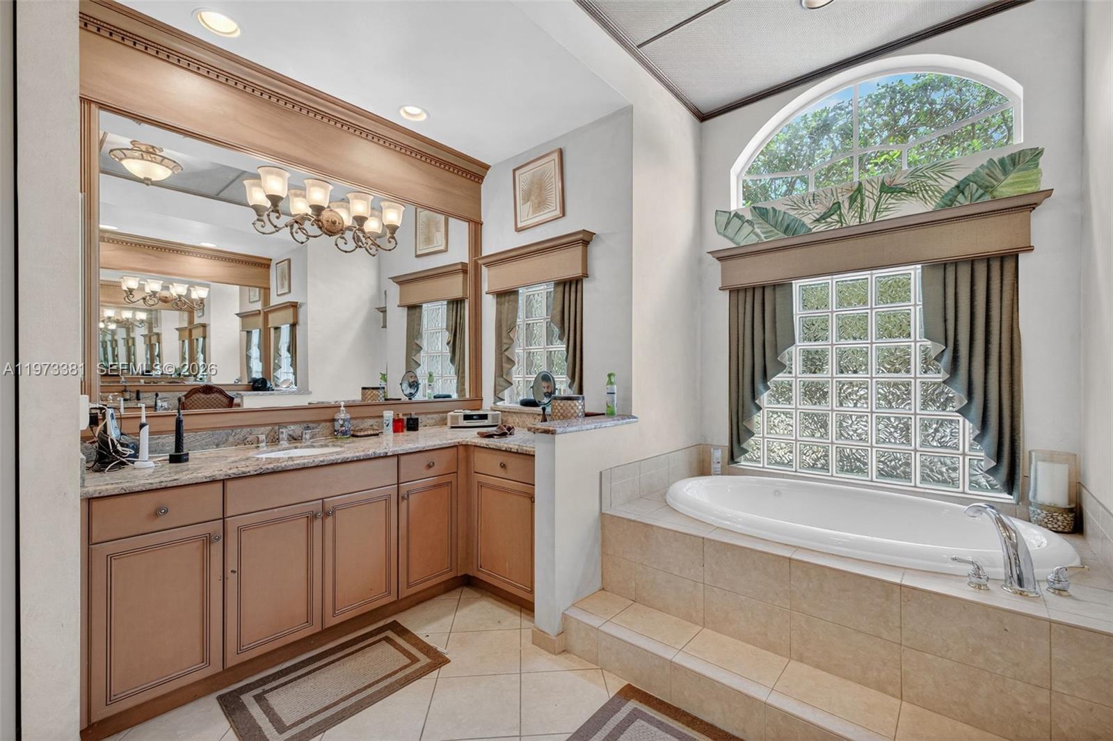 3792 Churchill Downs Dr Davie, FL 33328