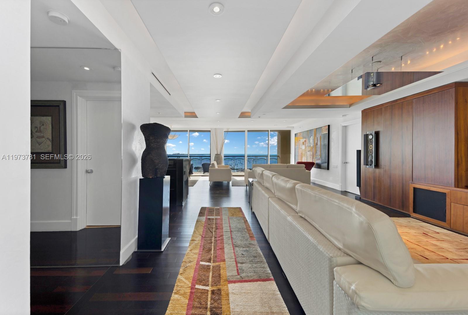 image Ritz-Carlton Coconut Grove2