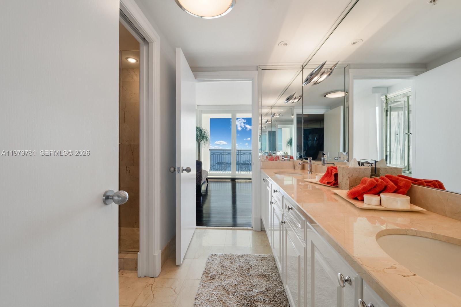 image Ritz-Carlton Coconut Grove36