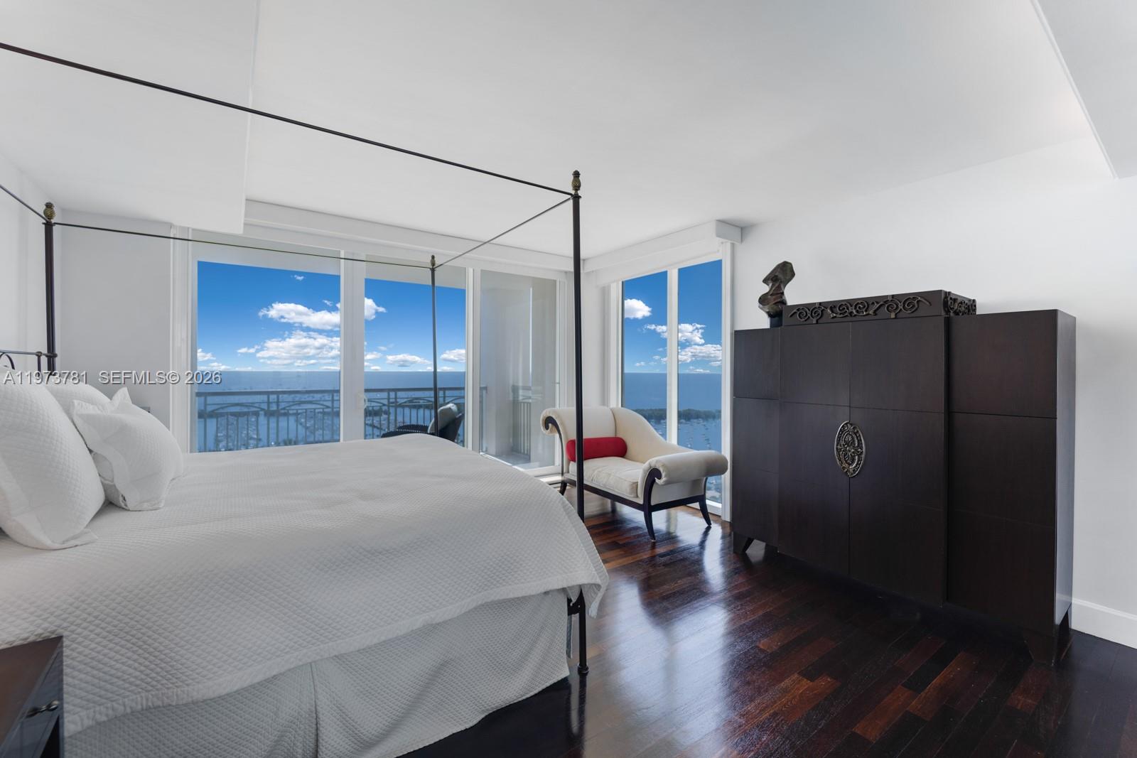 image Ritz-Carlton Coconut Grove38