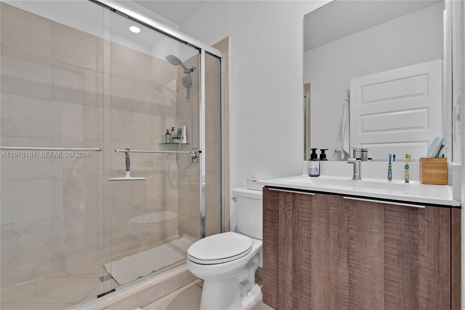 4703 NW 84th Ct Doral, FL 33166