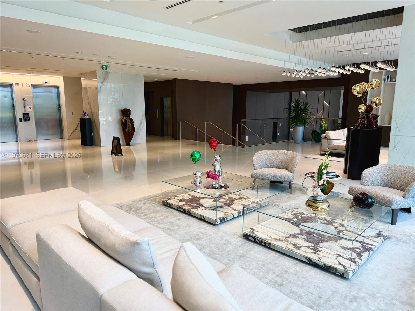 300 Biscayne Blvd Way #3608W Miami, FL 33131