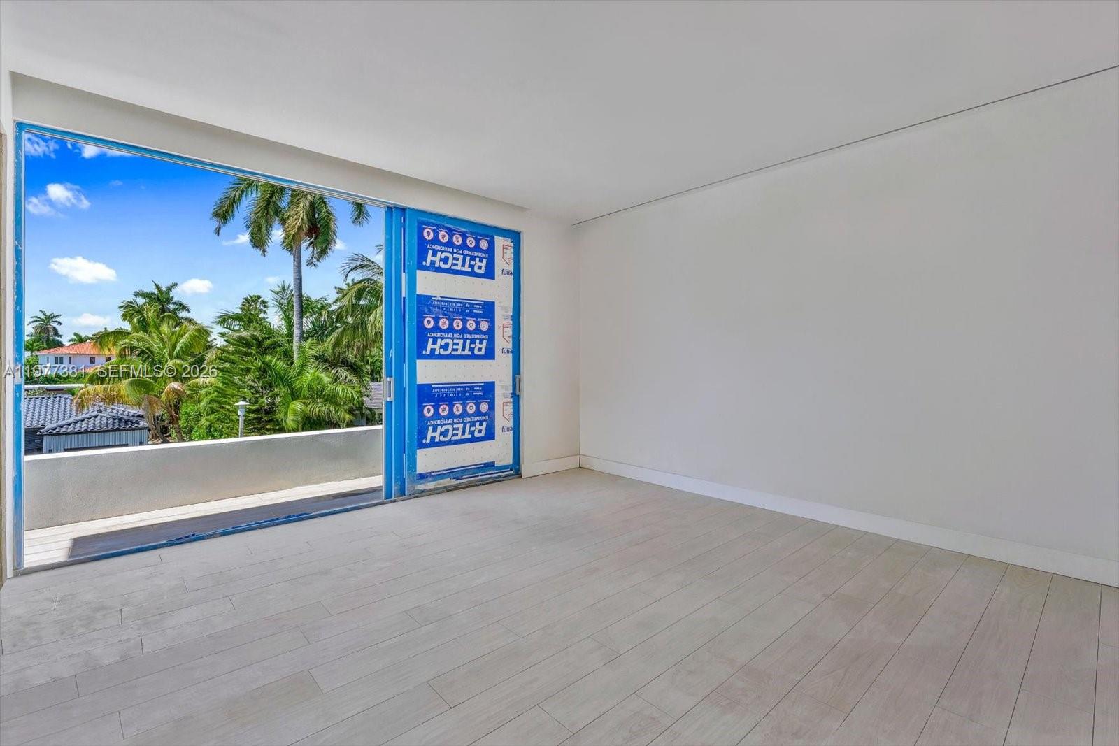 7701 Coquina Dr North Bay Village, FL 33141