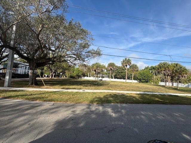 9506 SW 57th Ave Pinecrest, FL 33156