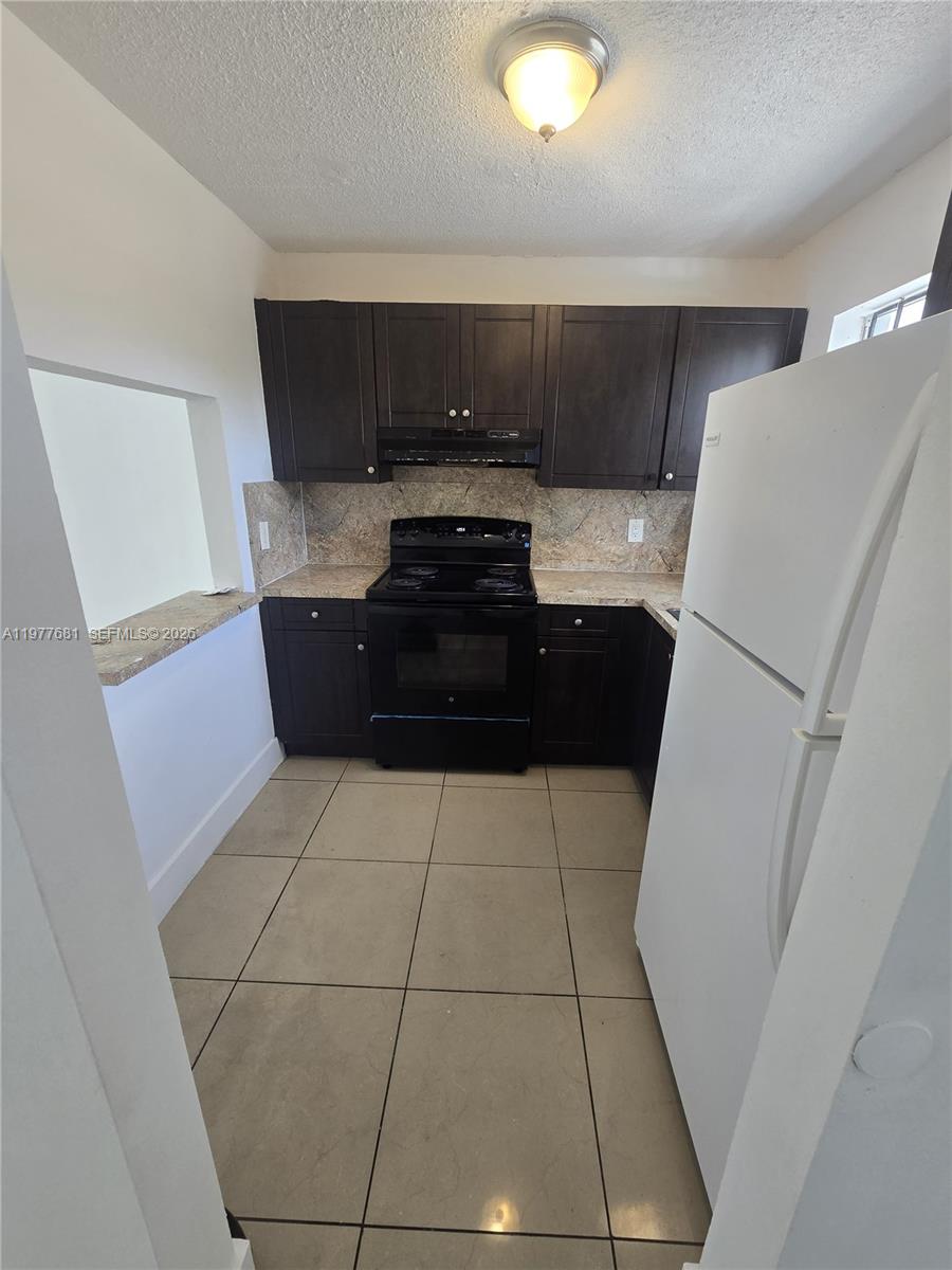 13725 NE 6th Ave #203 North Miami, FL 33161