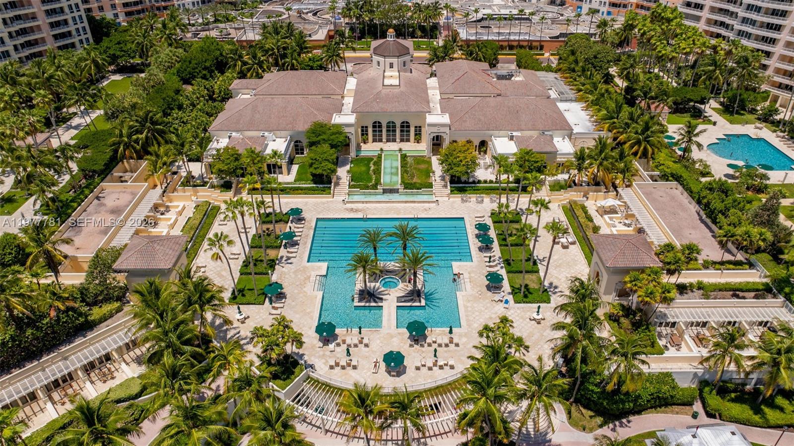 733 Crandon Blvd #405 Key Biscayne, FL 33149