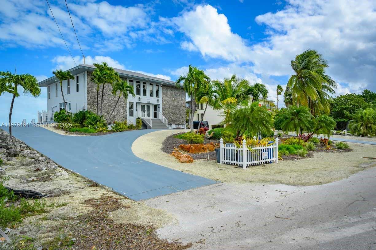 82 Tingler Ln Marathon, FL 33050