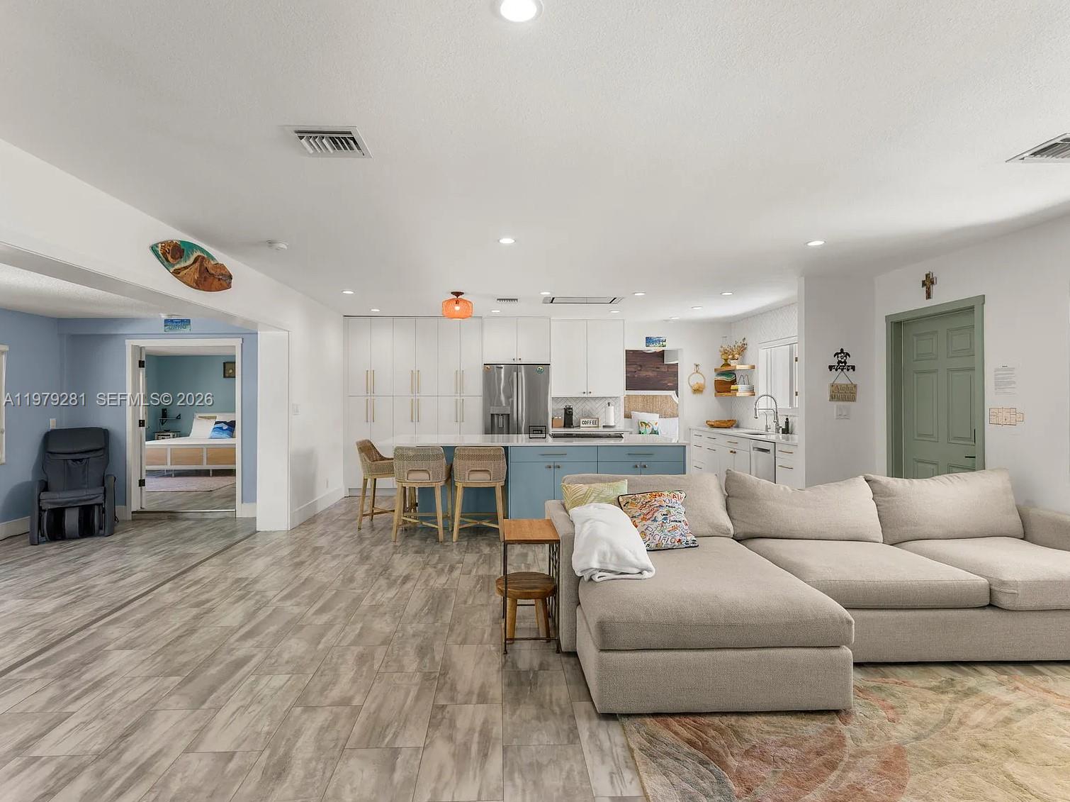 2211 NE 35th Ct Lighthouse Point, FL 33064