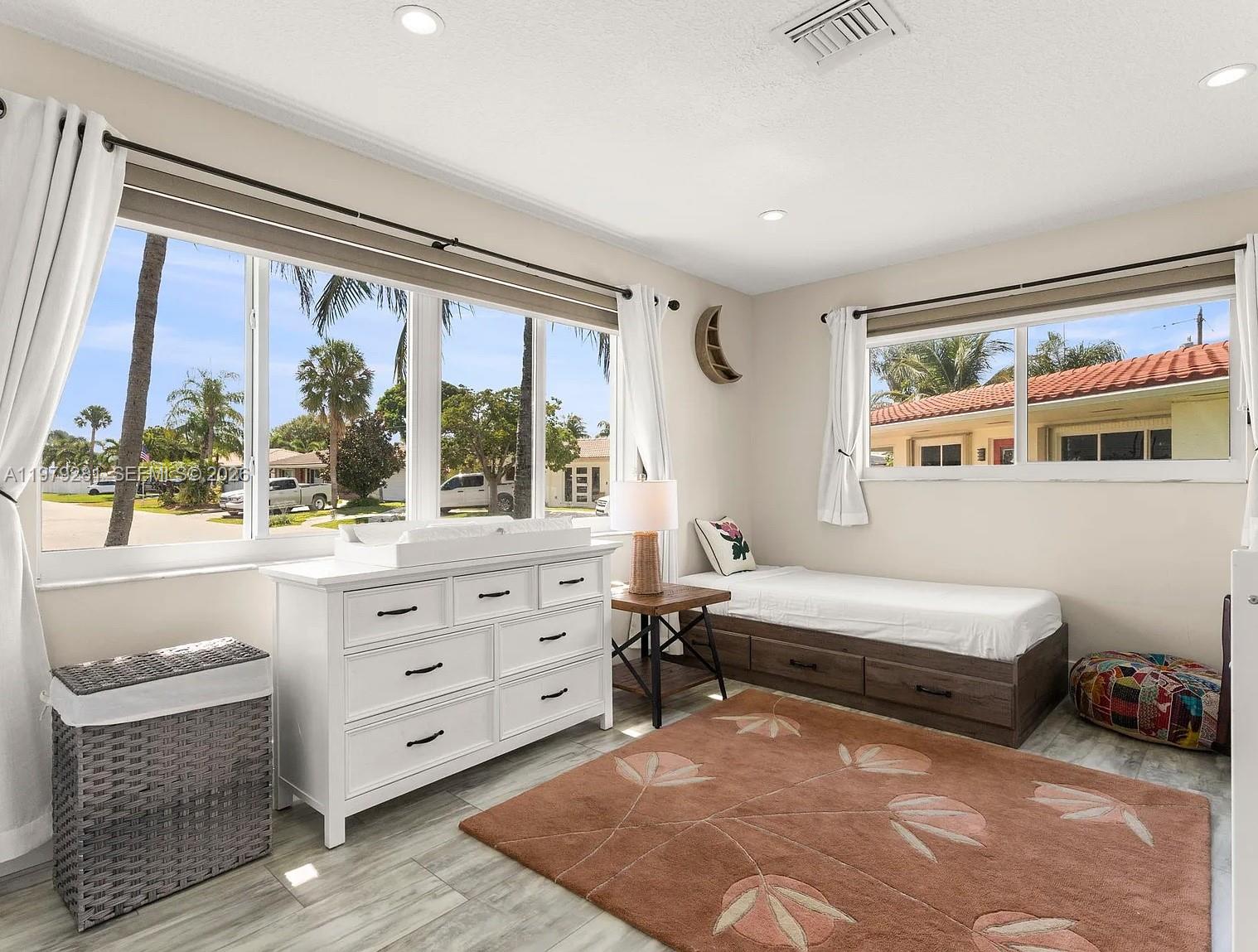 2211 NE 35th Ct Lighthouse Point, FL 33064