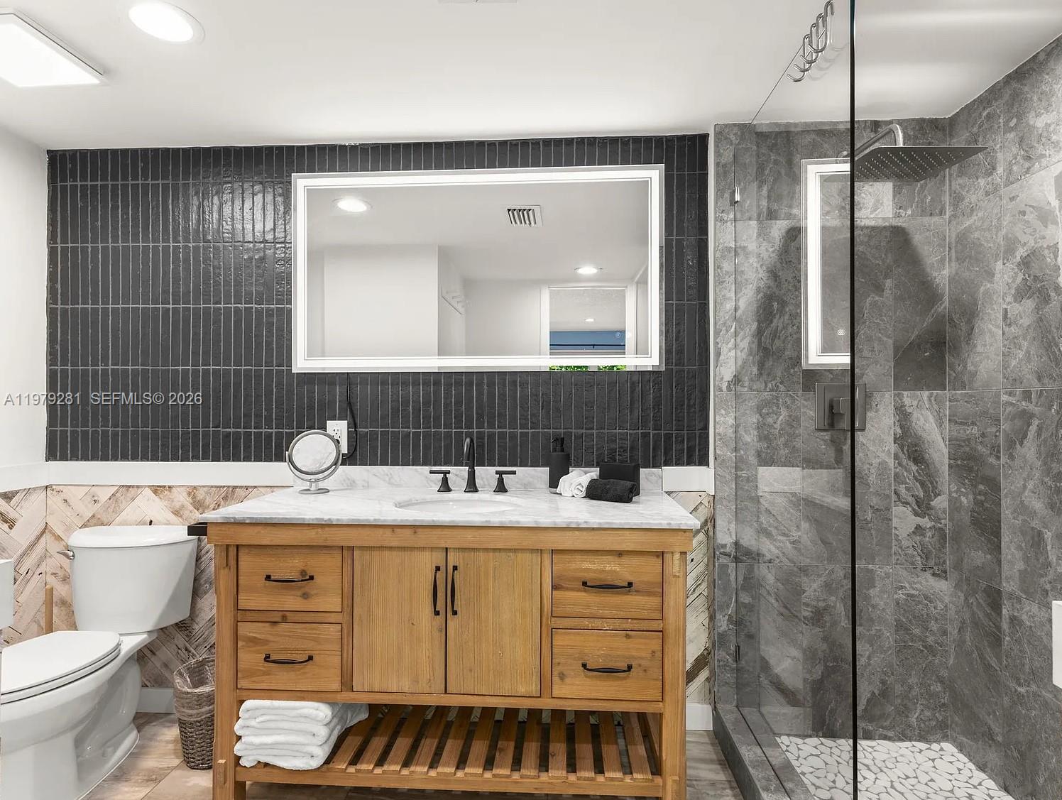 2211 NE 35th Ct Lighthouse Point, FL 33064