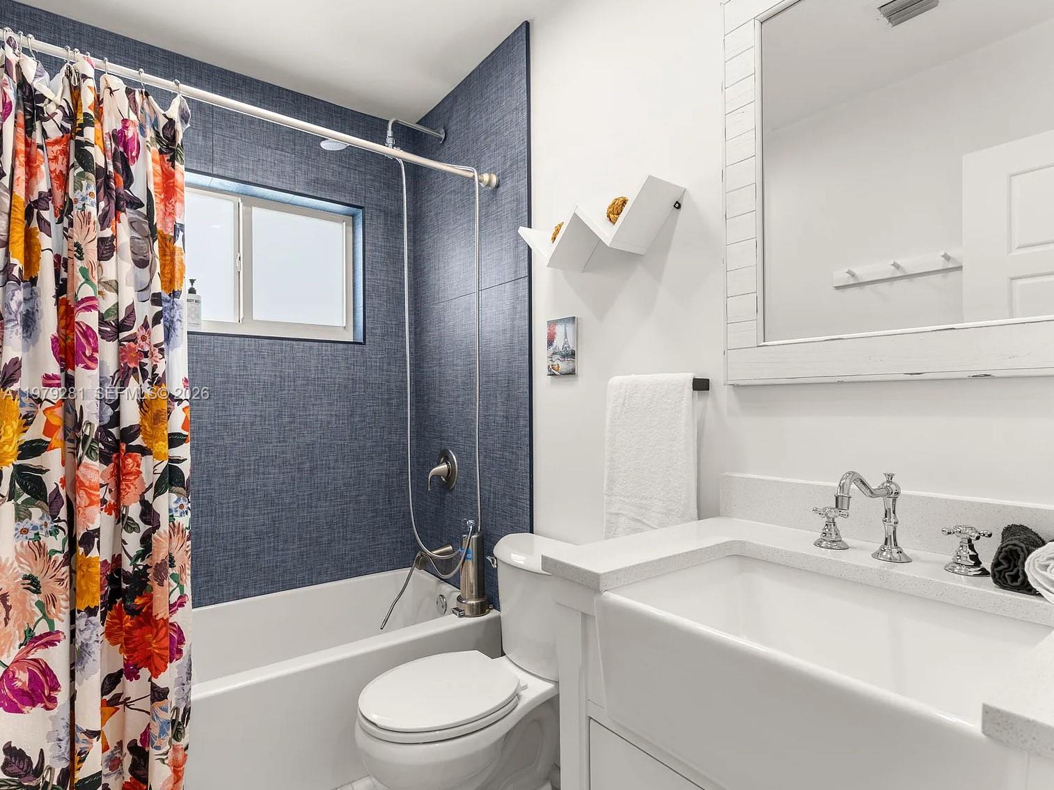 2211 NE 35th Ct Lighthouse Point, FL 33064