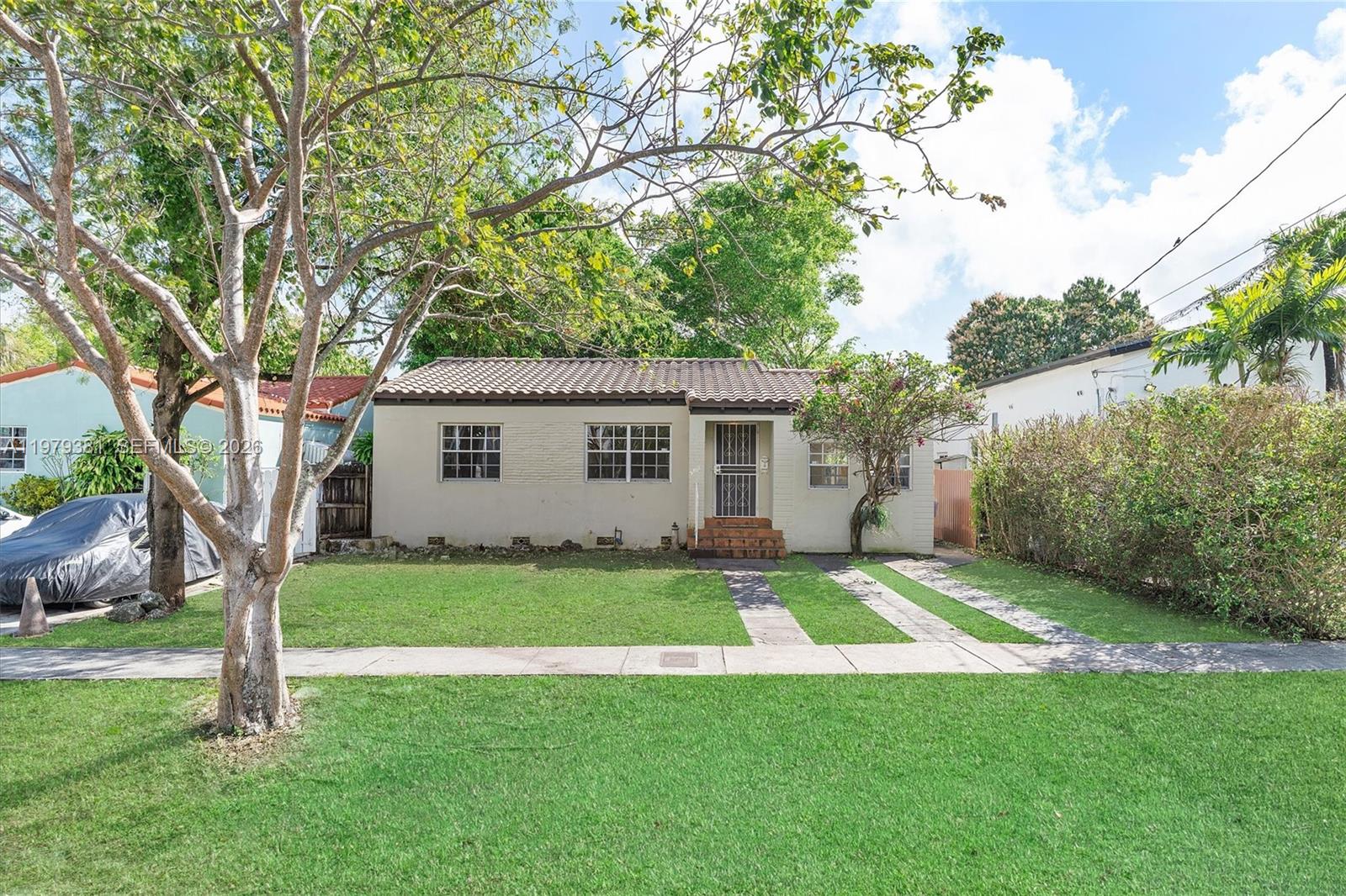 2508 SW 19th Ter Miami, FL 33145