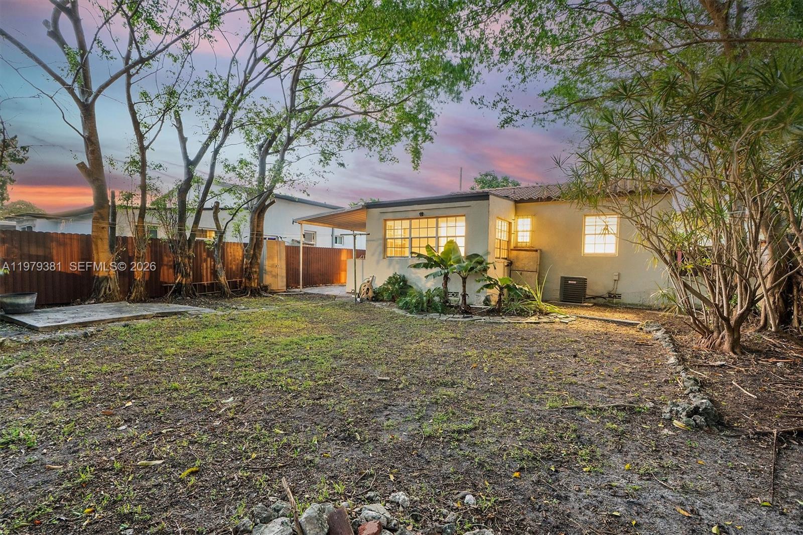 2508 SW 19th Ter Miami, FL 33145