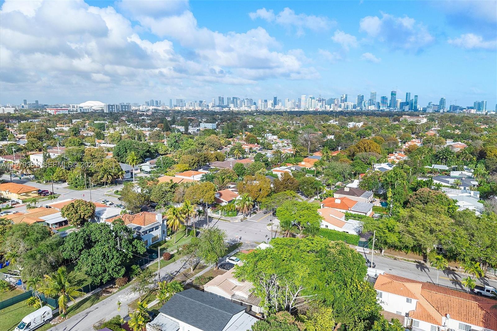 2508 SW 19th Ter Miami, FL 33145