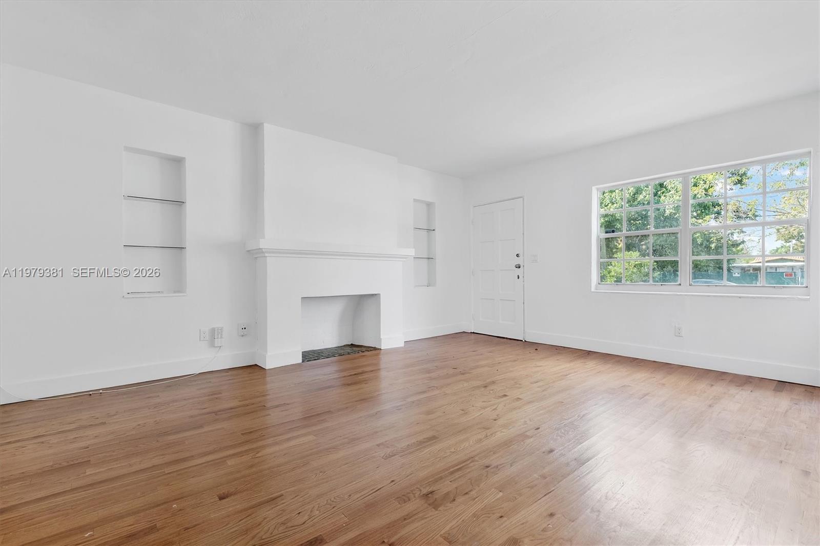 2508 SW 19th Ter Miami, FL 33145