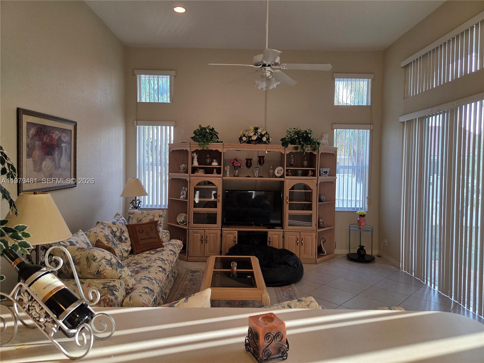 17594 SW 12th St Pembroke Pines, FL 33029