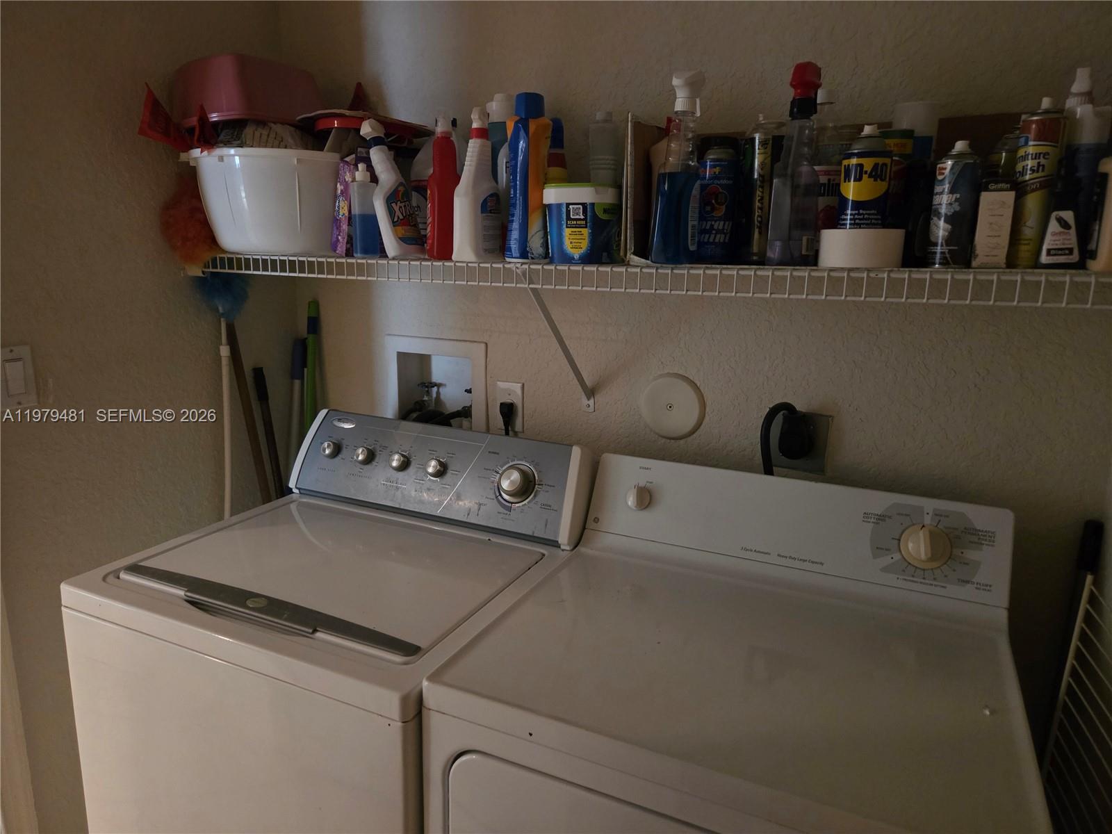 17594 SW 12th St Pembroke Pines, FL 33029