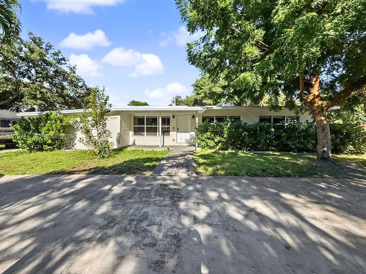 2697 SW 51st Ct Dania Beach, FL 33312