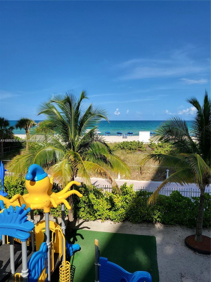 6039 Collins Ave #1223 Miami Beach, FL 33140