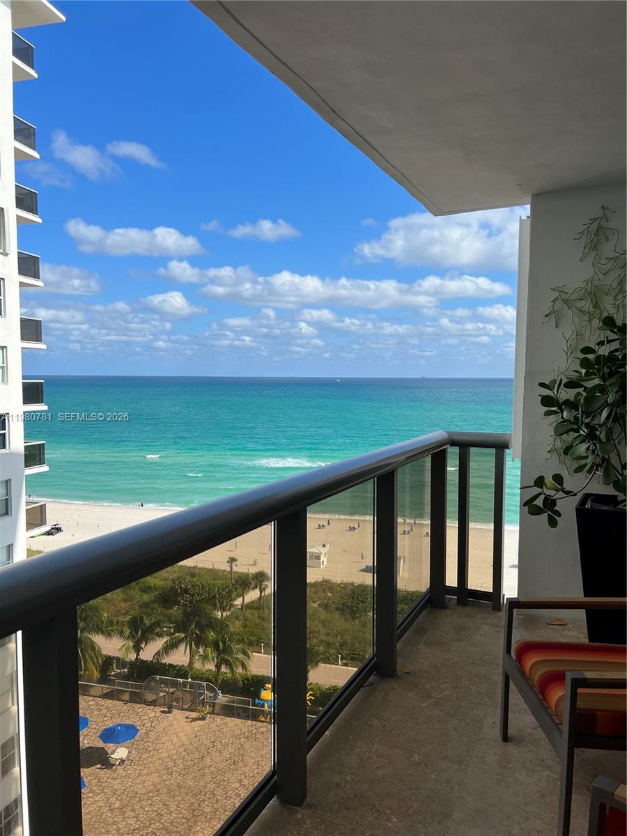 6039 Collins Ave #1223 Miami Beach, FL 33140