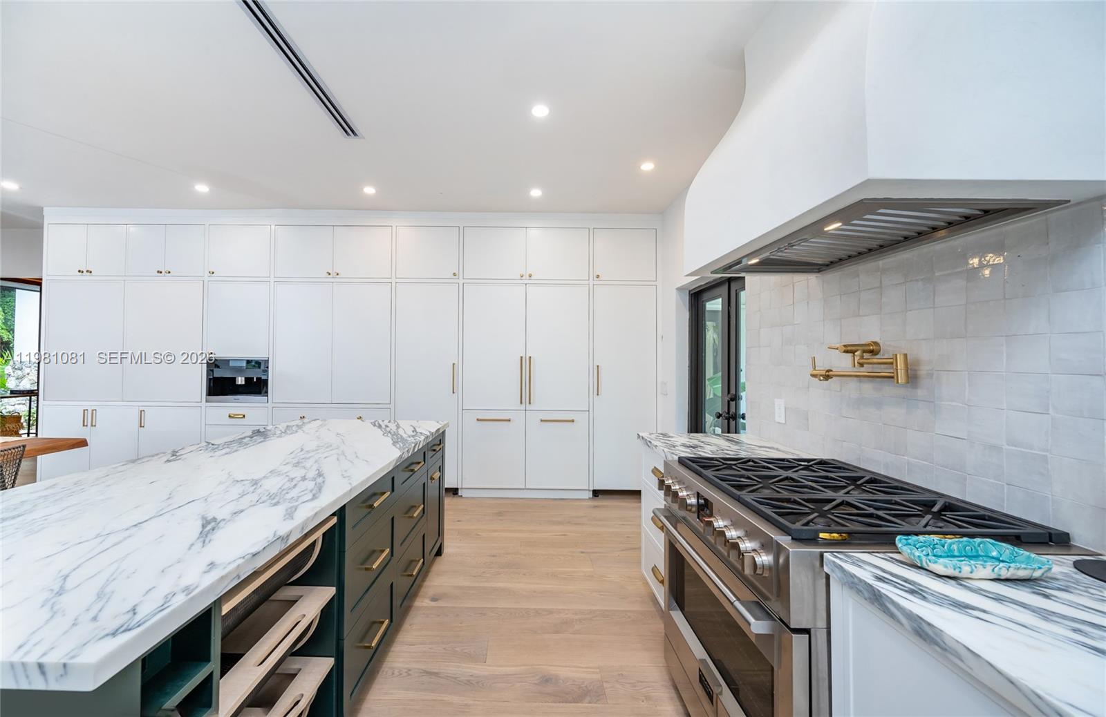 3370 Poinciana Ave Miami, FL 33133