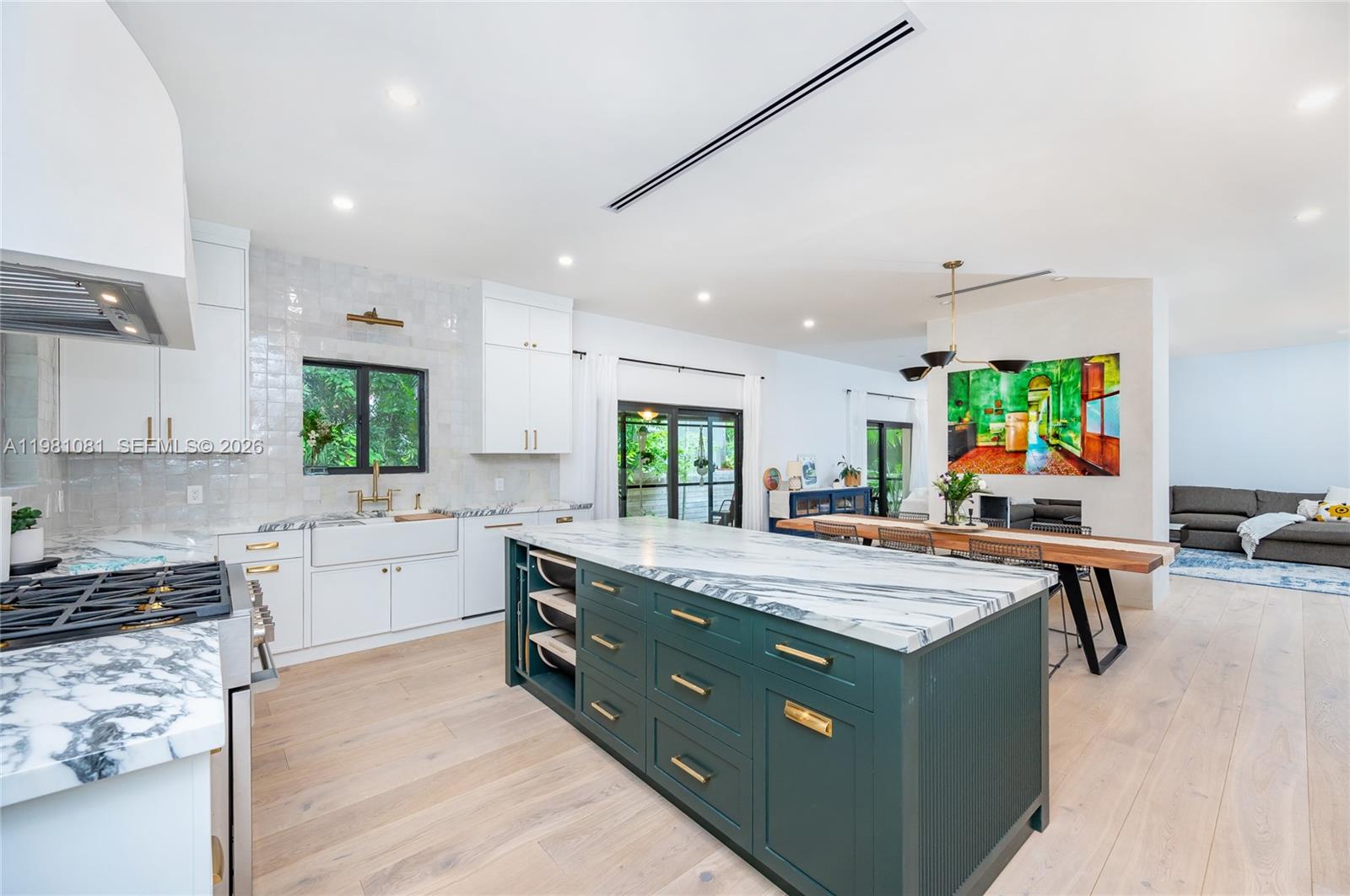 3370 Poinciana Ave Miami, FL 33133