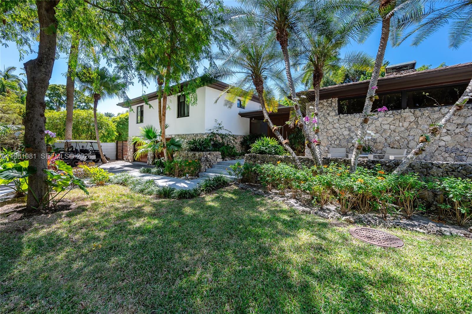 3370 Poinciana Ave Miami, FL 33133