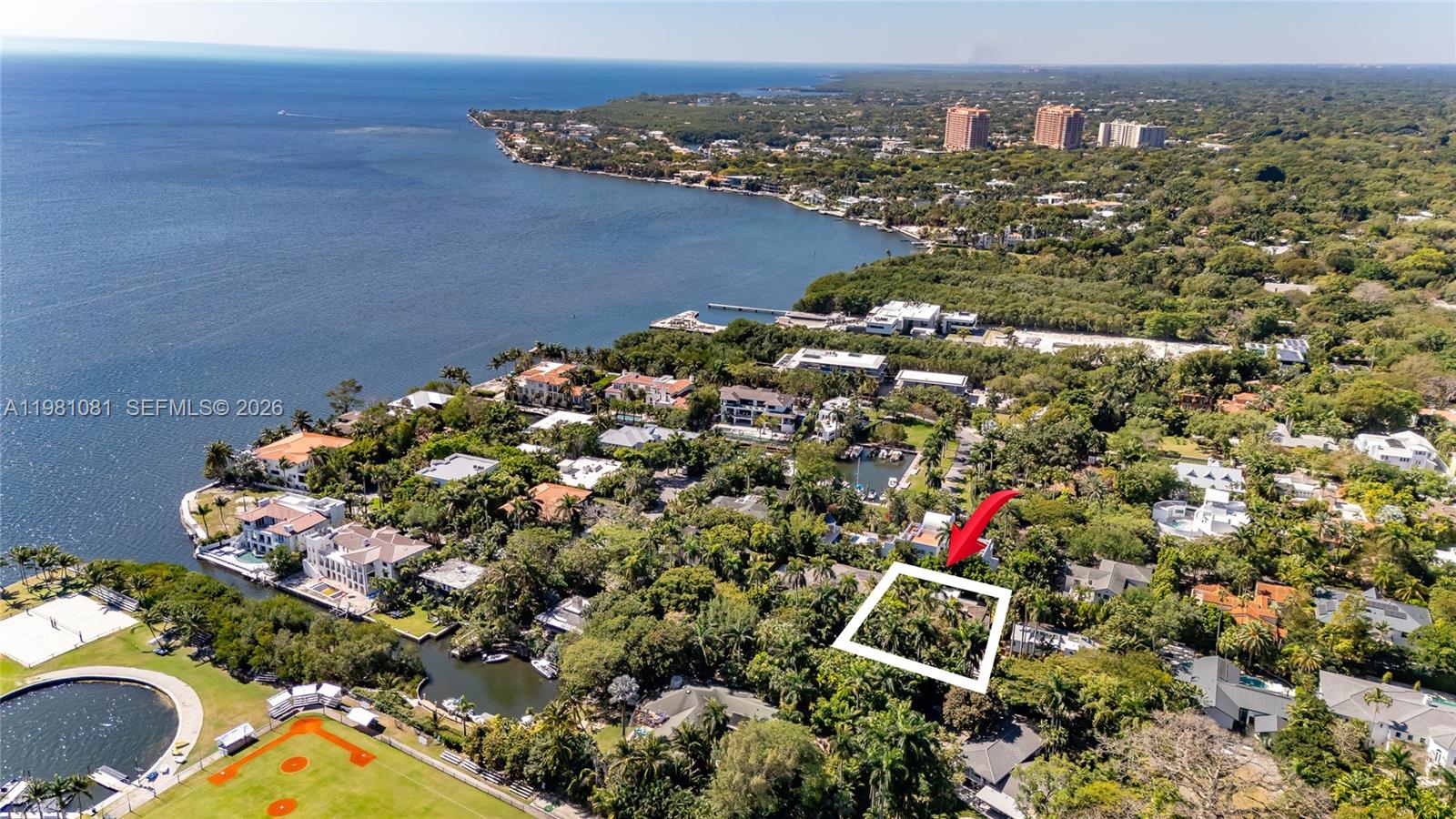 3370 Poinciana Ave Miami, FL 33133