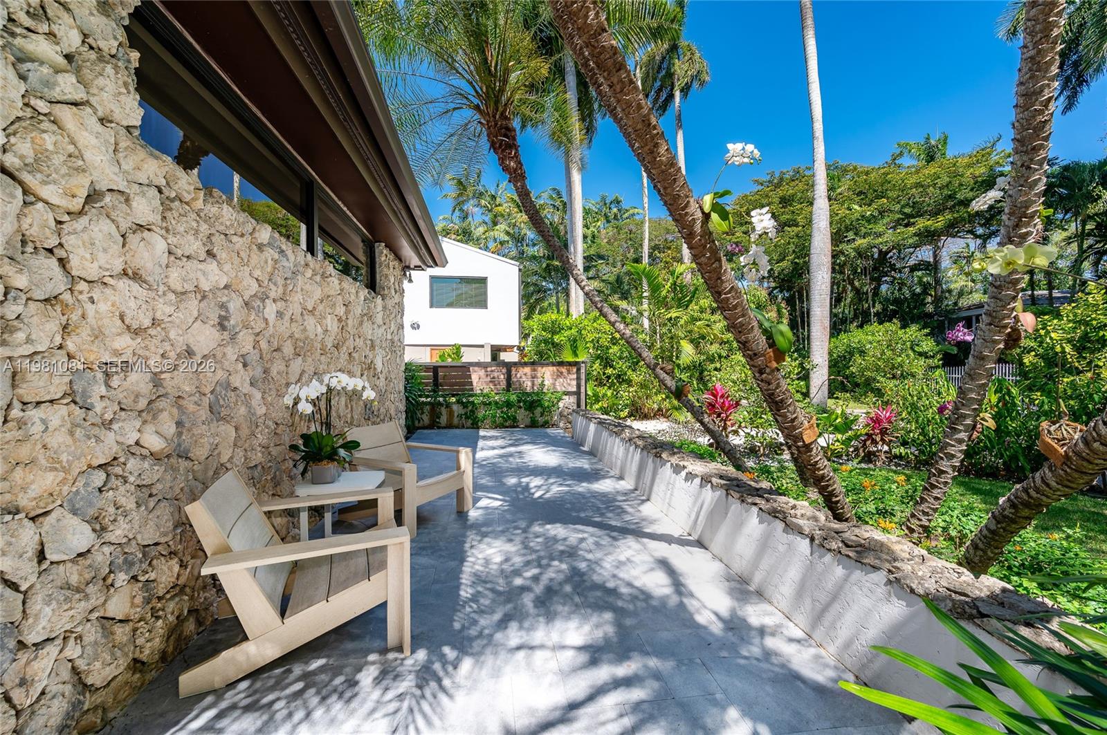 3370 Poinciana Ave Miami, FL 33133