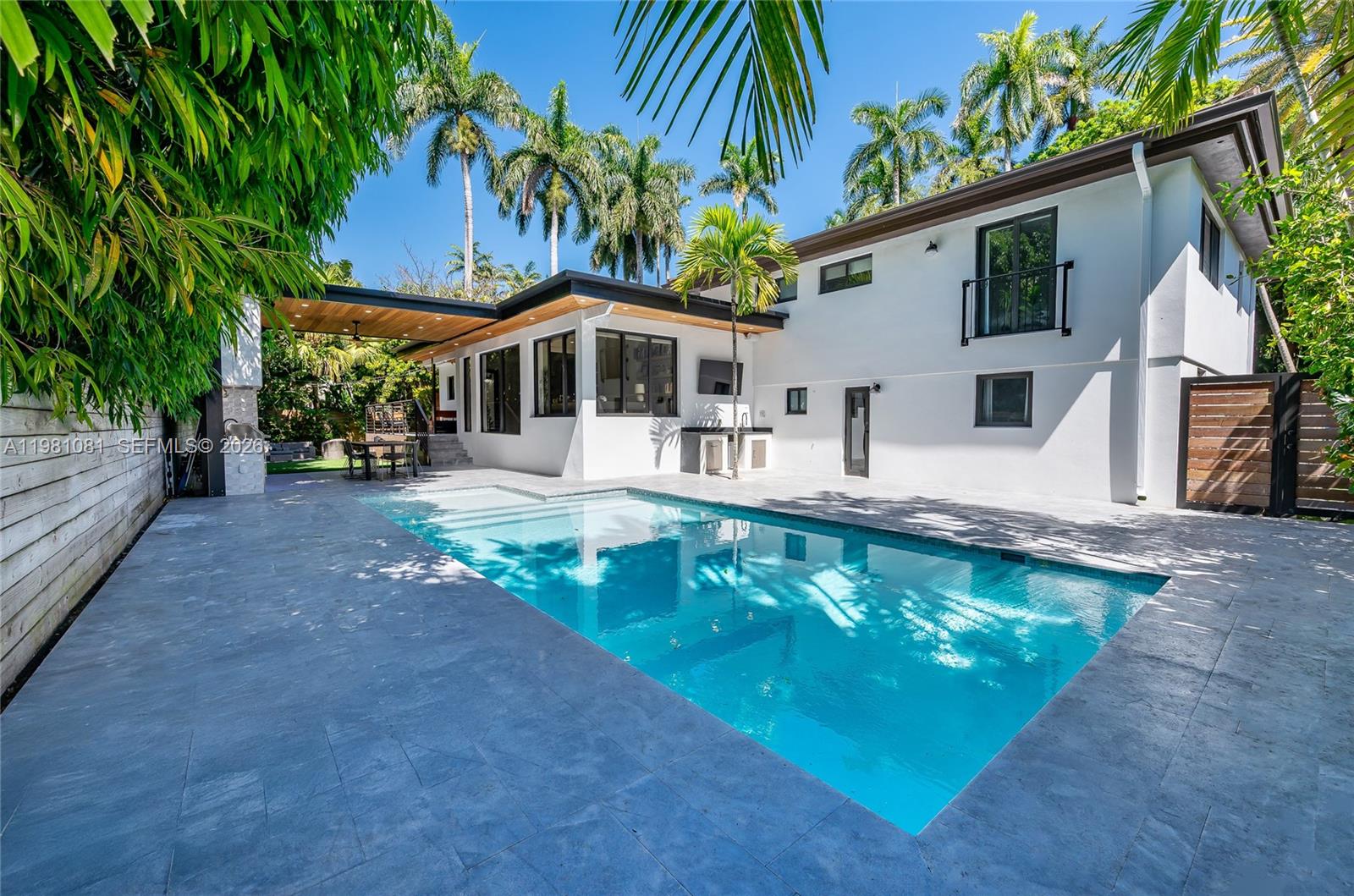 3370 Poinciana Ave Miami, FL 33133