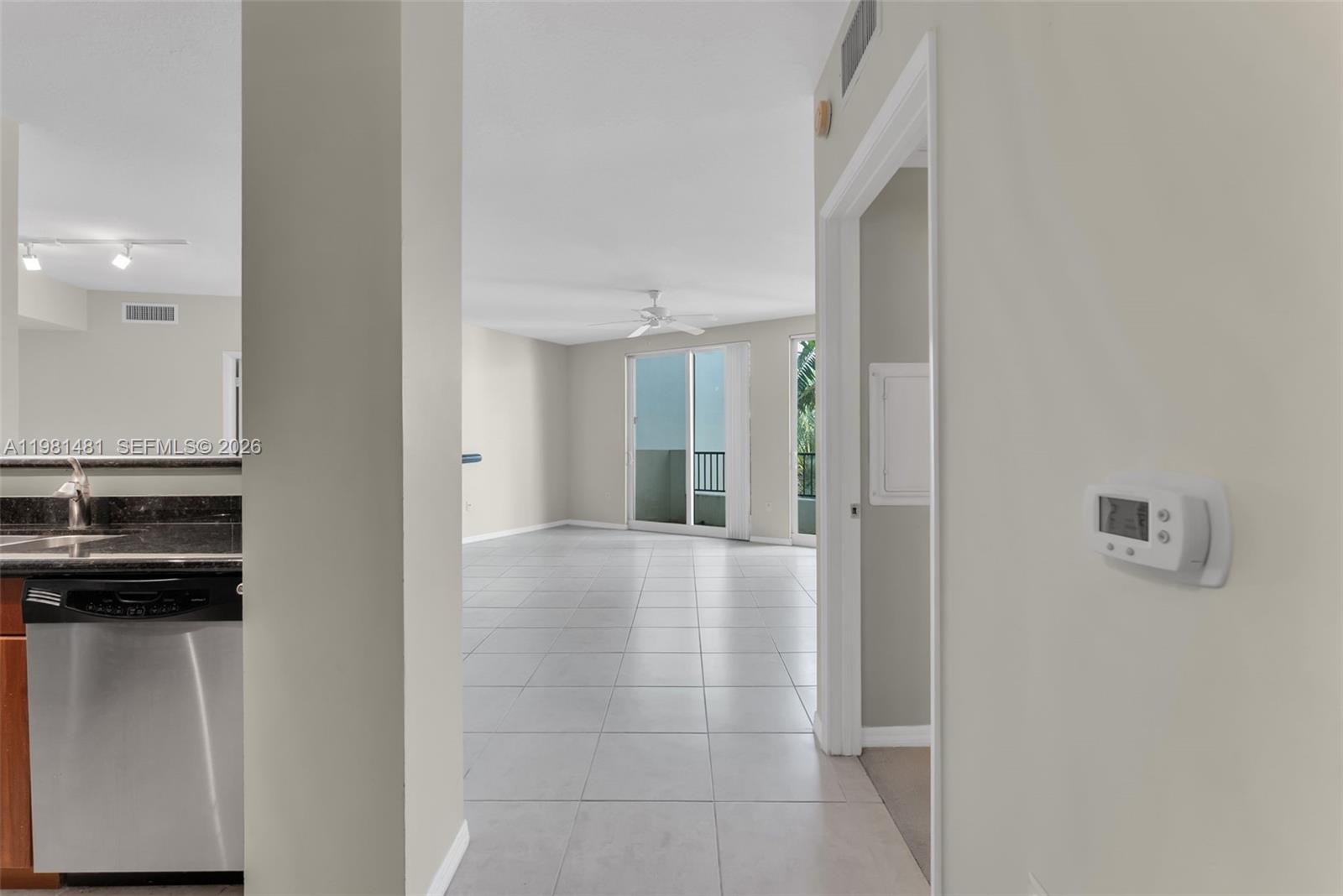 2421 NE 65th St #403 Fort Lauderdale, FL 33308