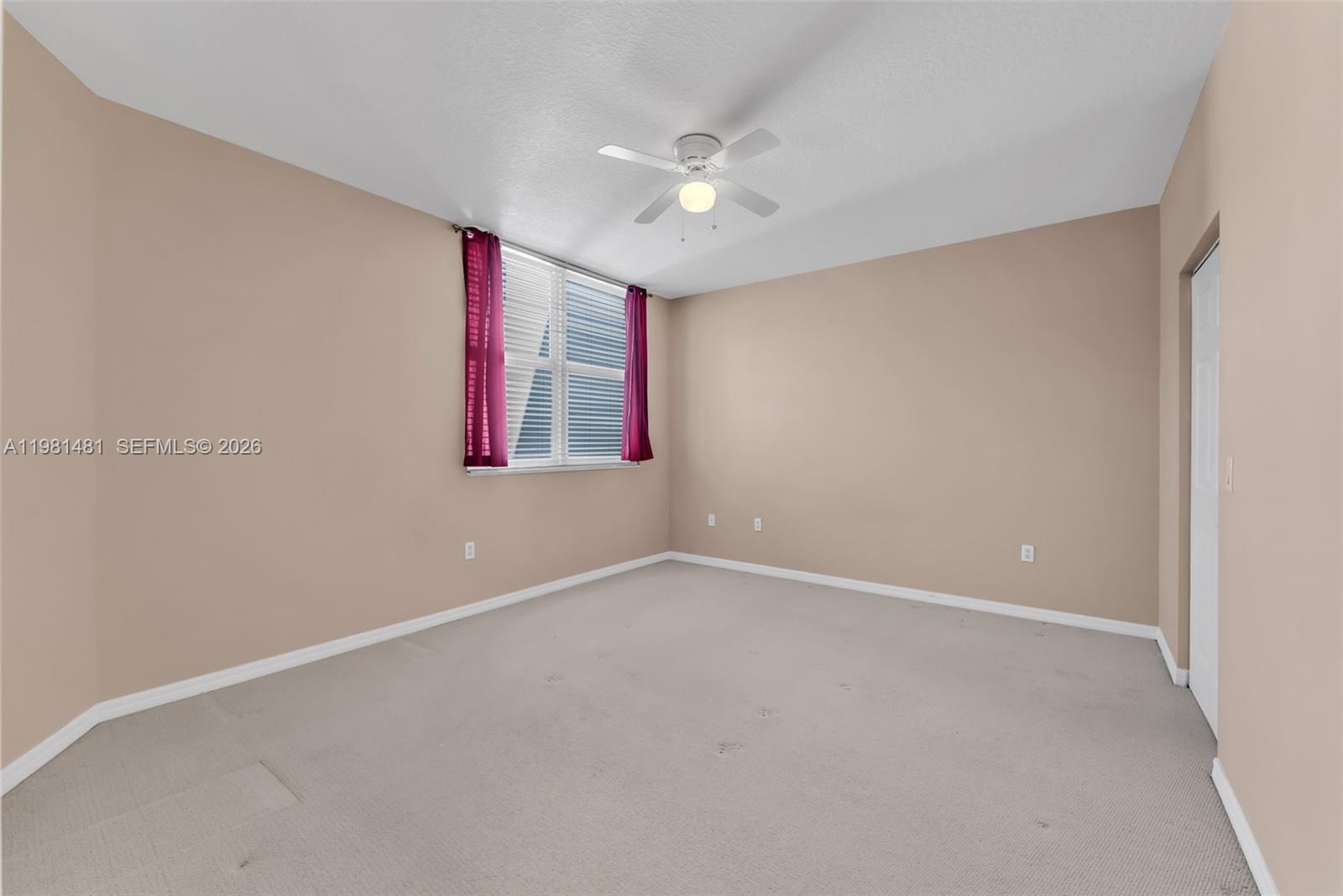 2421 NE 65th St #403 Fort Lauderdale, FL 33308