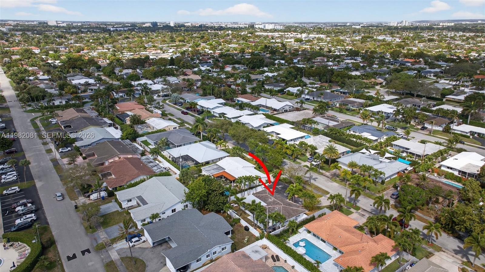 2136 NE 56th Pl Fort Lauderdale, FL 33308