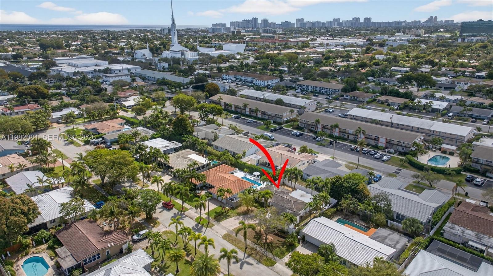 2136 NE 56th Pl Fort Lauderdale, FL 33308