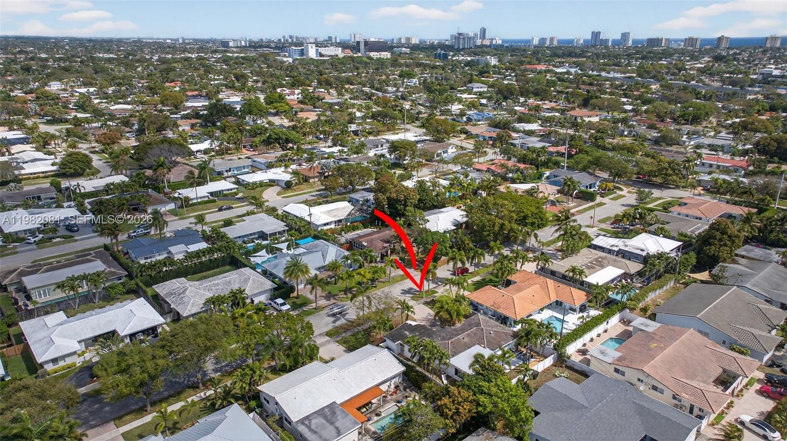 2136 NE 56th Pl Fort Lauderdale, FL 33308