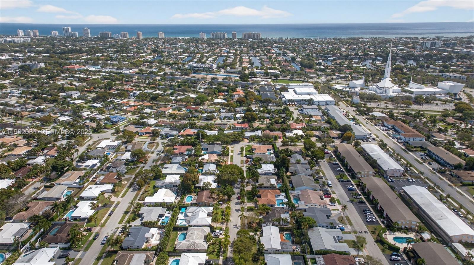 2136 NE 56th Pl Fort Lauderdale, FL 33308