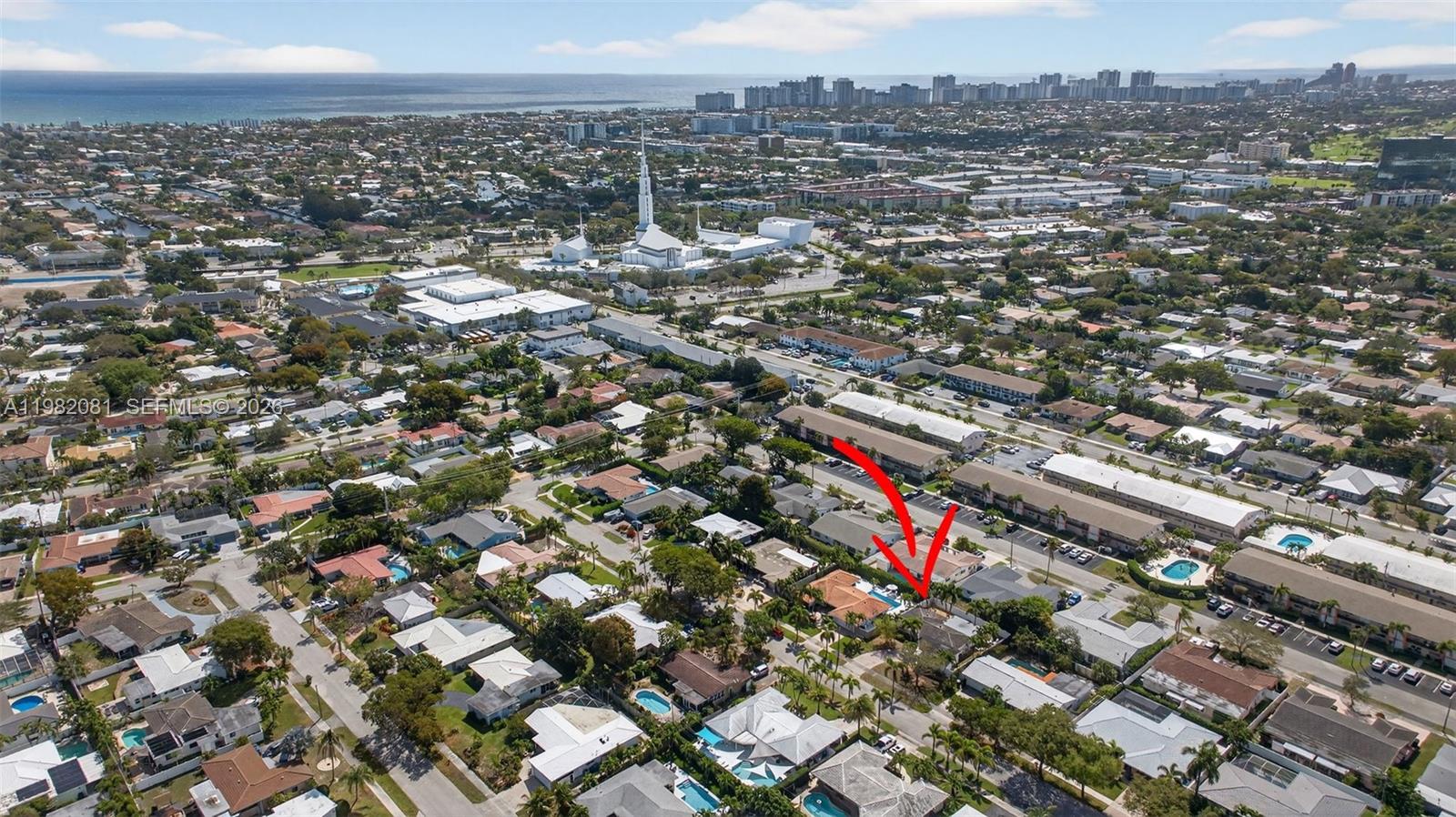 2136 NE 56th Pl Fort Lauderdale, FL 33308