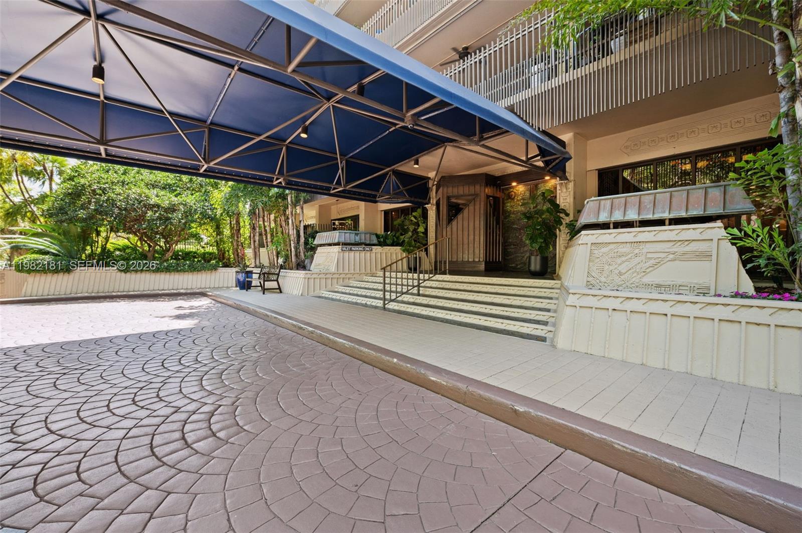 image Yacht Harbour21