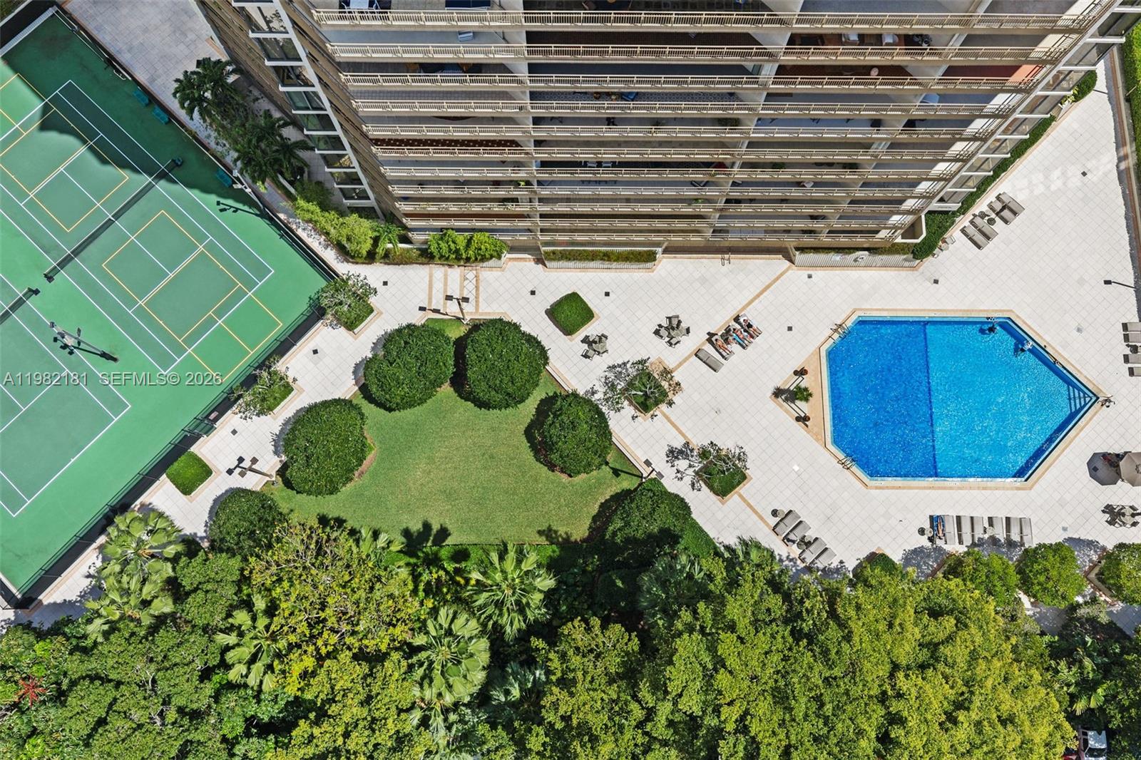 image Yacht Harbour26