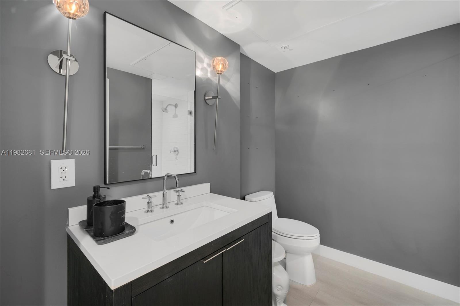 435 21st St #103 Miami Beach, FL 33139