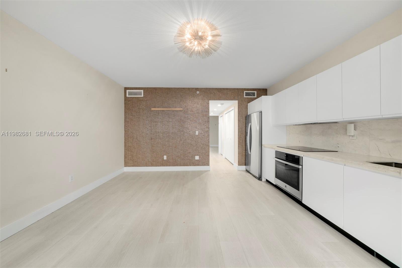 435 21st St #103 Miami Beach, FL 33139