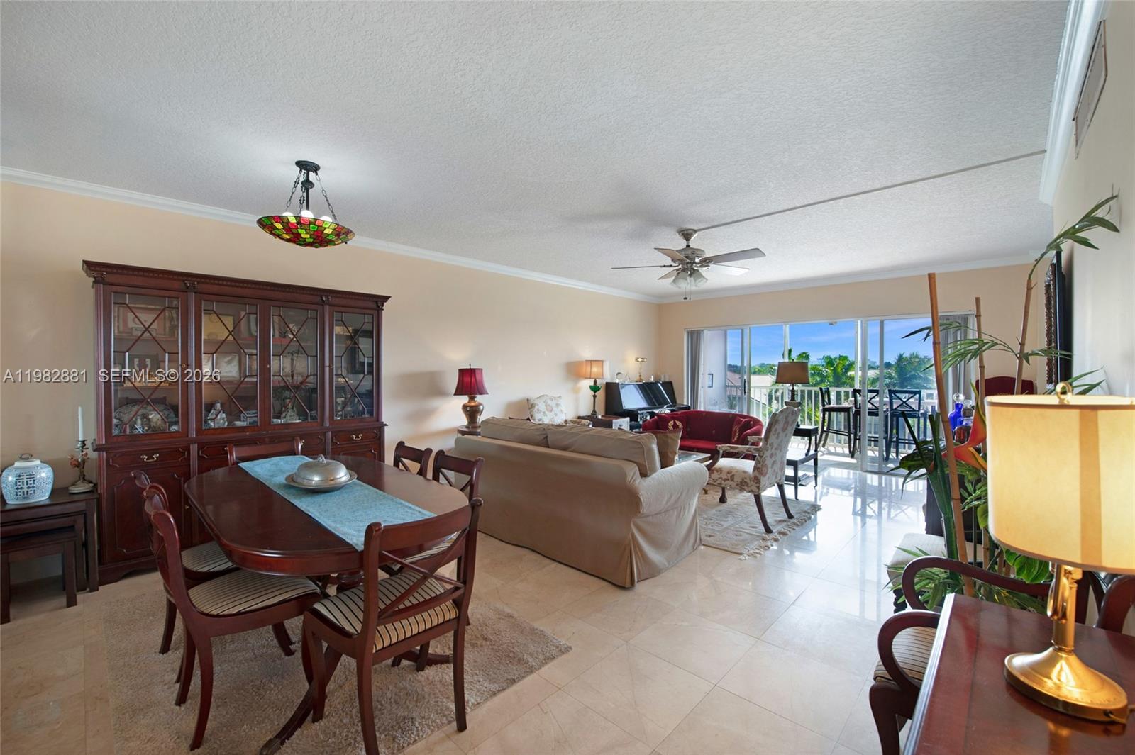 3050 NE 48th Ct #401 Lighthouse Point, FL 33064