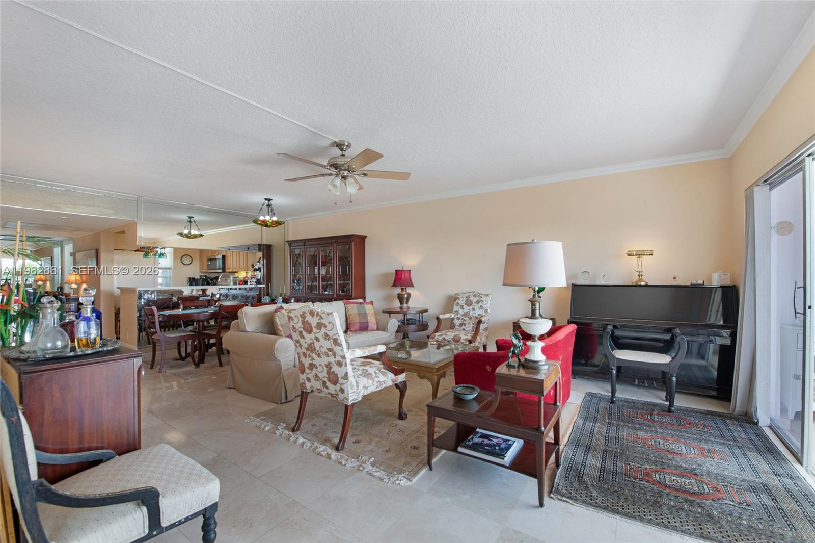 3050 NE 48th Ct #401 Lighthouse Point, FL 33064