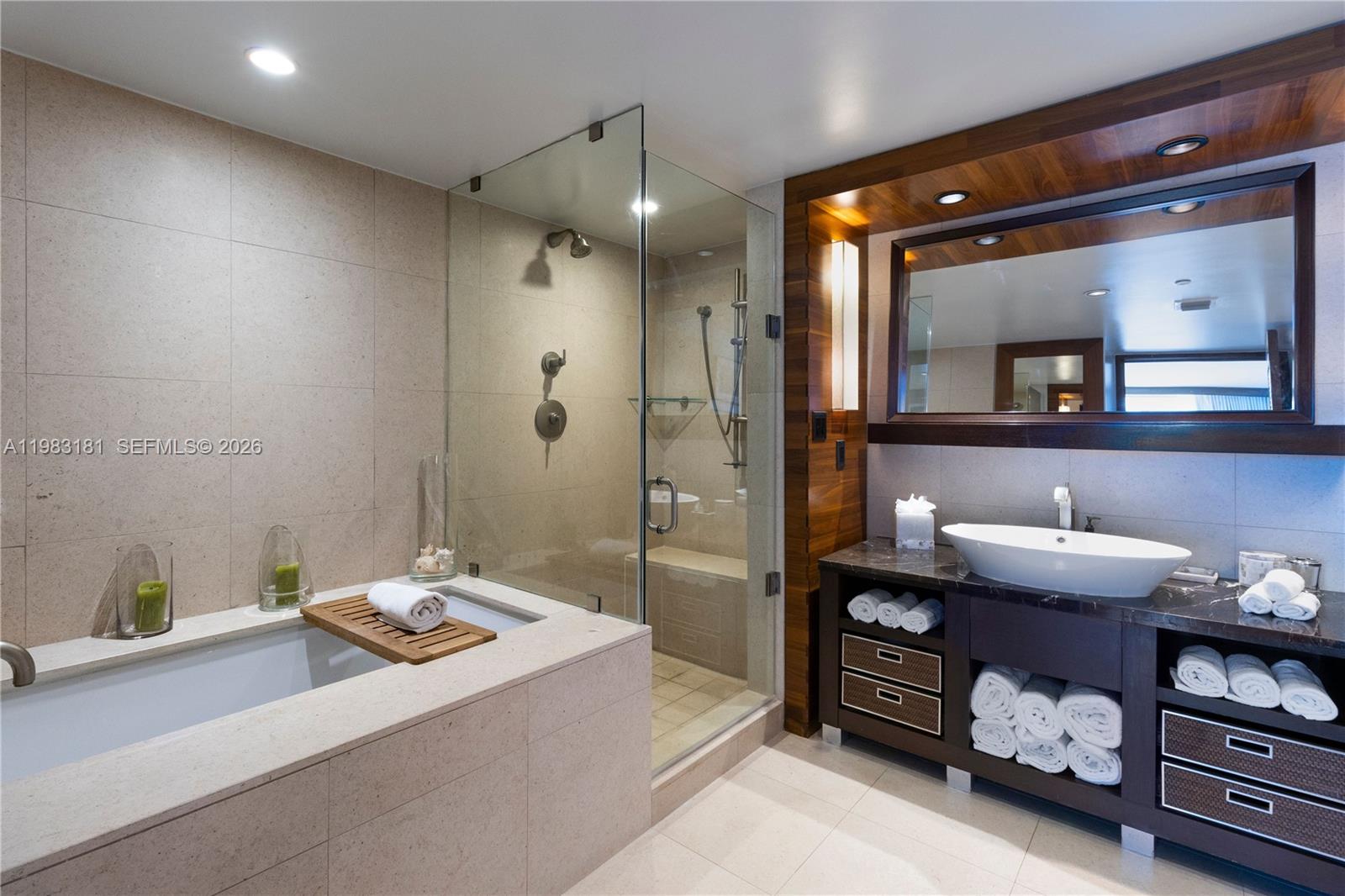 image The Carillon Center Tower11